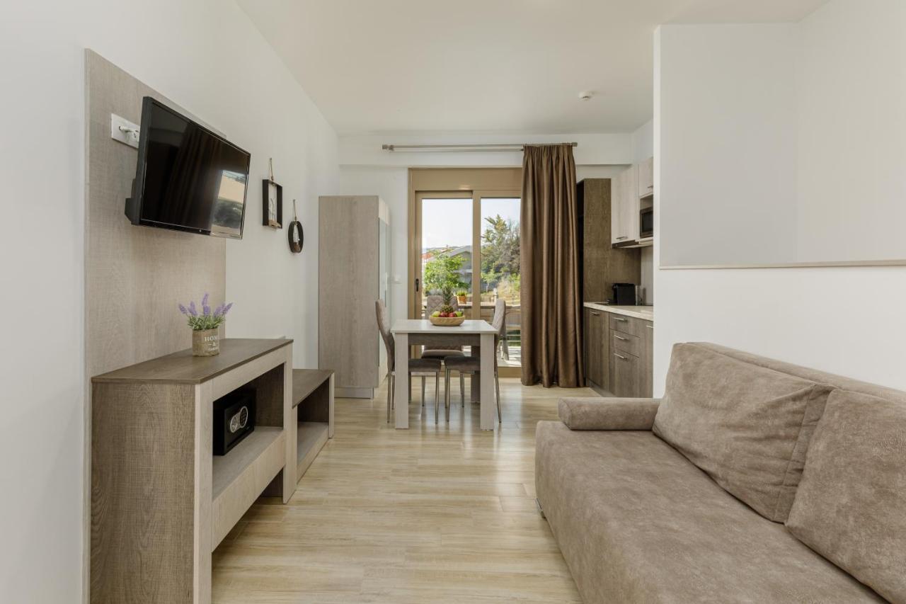 Aria Garden Suites Никити Экстерьер фото