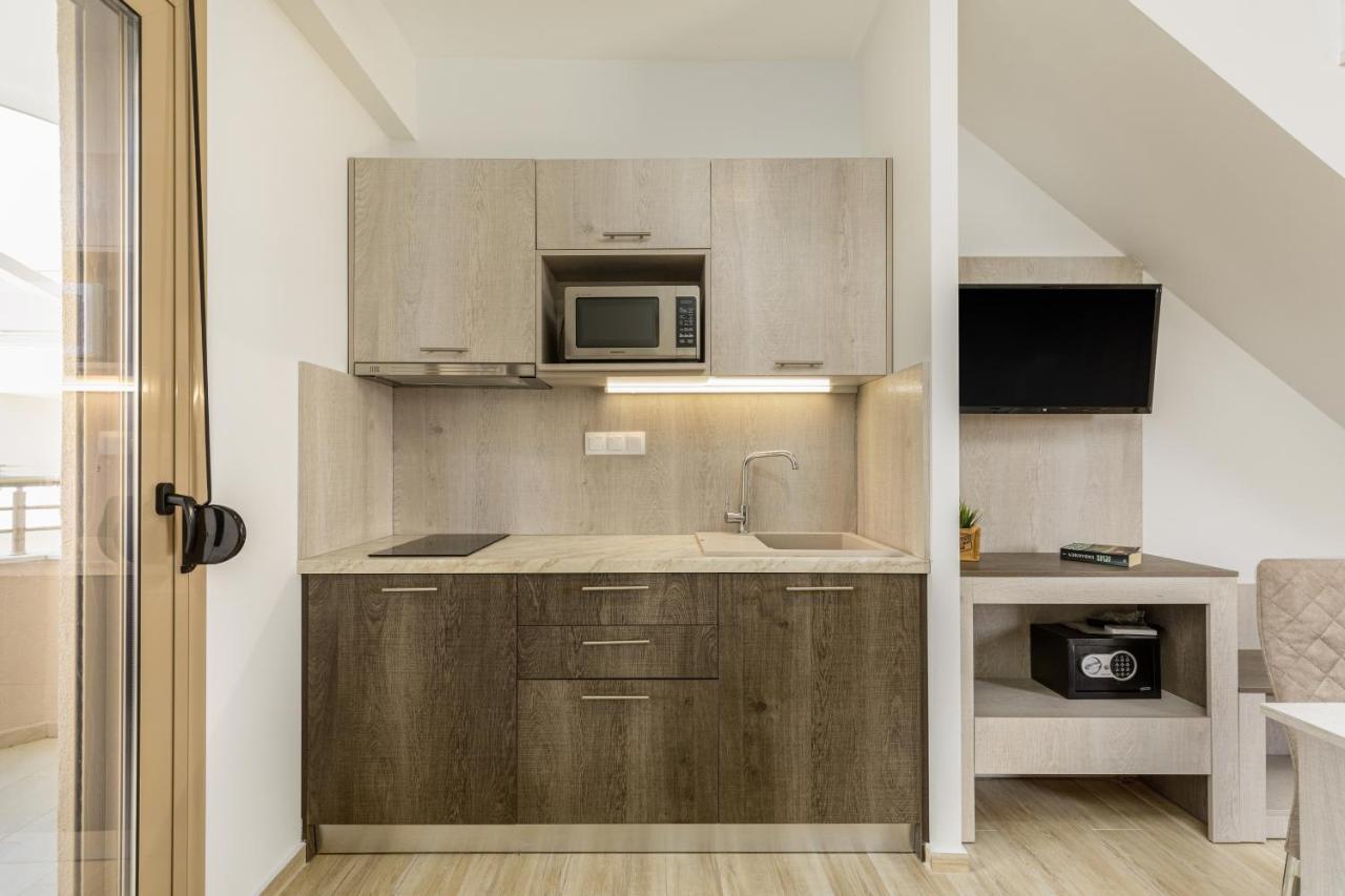 Aria Garden Suites Никити Экстерьер фото